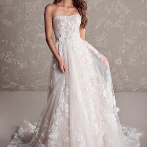 Maggie Sottero - Laila A-Line Strapless 3D Floral Wedding Gown